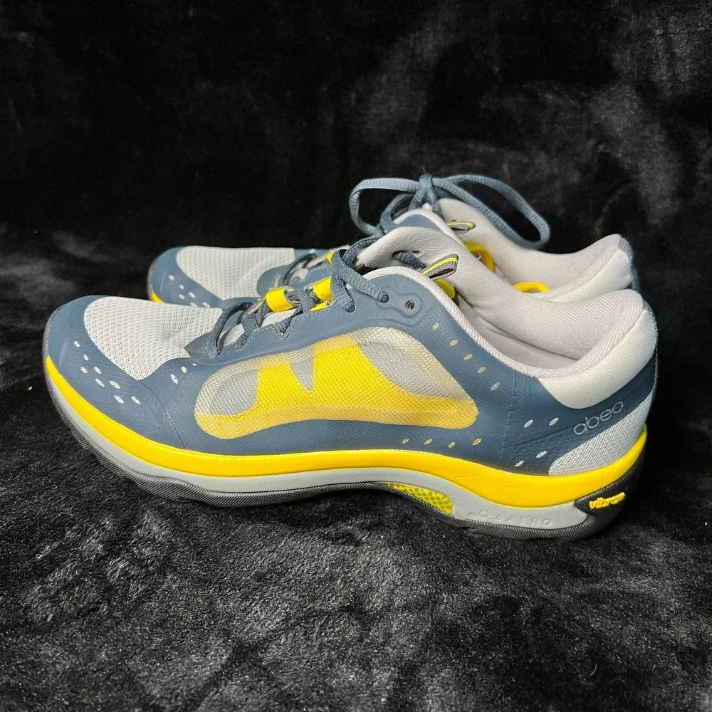 Abeo Armus Womens 8.5 M Running Shoes Gray Gold Low Top Lace Up Athletic Sneaker
